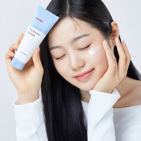 Ультразволожувальний крем з пантетоїном Manyo Panthetoin Essence Cream 80 мл cos1087 фото