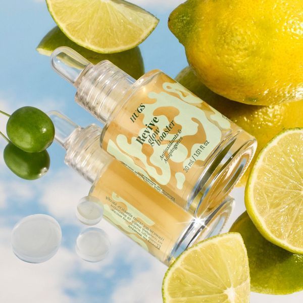 Антиоксидантна сироватка з вітаміном С HUGS Revive Glow Booster 5 мл cos1044 фото