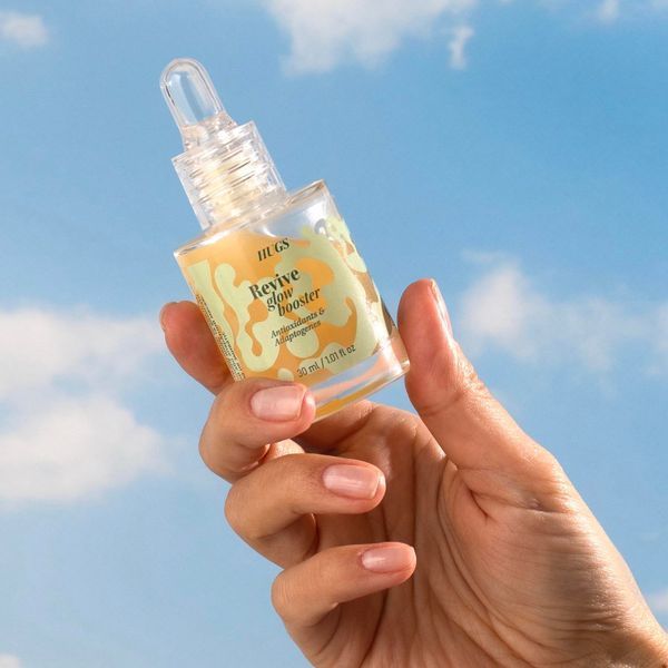 Антиоксидантна сироватка з вітаміном С HUGS Revive Glow Booster 5 мл cos1044 фото