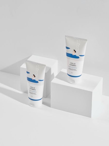 Гель для очищення шкіри з березовим соком ROUND LAB Birch Juice Moisturizing Cleanser cos159 фото