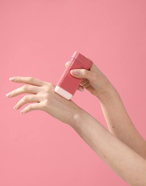 Сонцезахисний стік з колагеном BLIV:U Collagen Bouncing Sun Stick cos114 фото