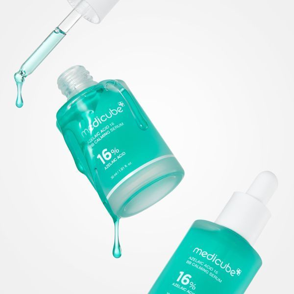 Сироватка з азелаїновою кислотою 16% Medicube Azelaic Acid 16 BB Calming Serum 30 мл cos1151 фото