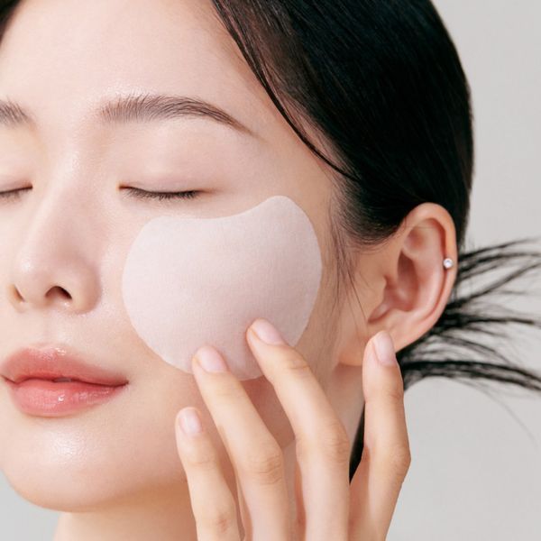 Освітлювальні пади проти пігментації та тьмяності шкіри Celimax Pore + Dark Spot Brightening Pad 10 шт cos1105 фото