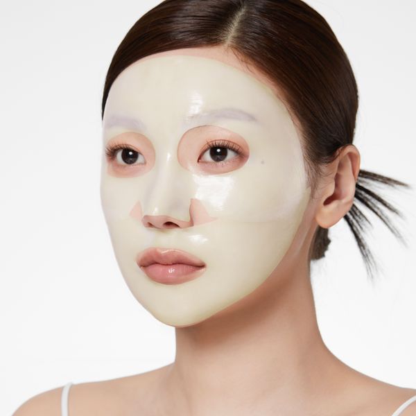 Освітлювальна гідрогелева маска з койєвою кислотою та куркумою Medicube Kojic Acid Turmeric Brightening Gel Mask  cos353 фото