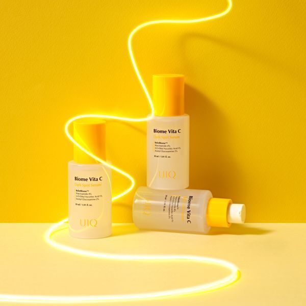 Освітлювальна сироватка з вітаміном С UIQ Biome Vita C Dark Spot Serum cos572 фото