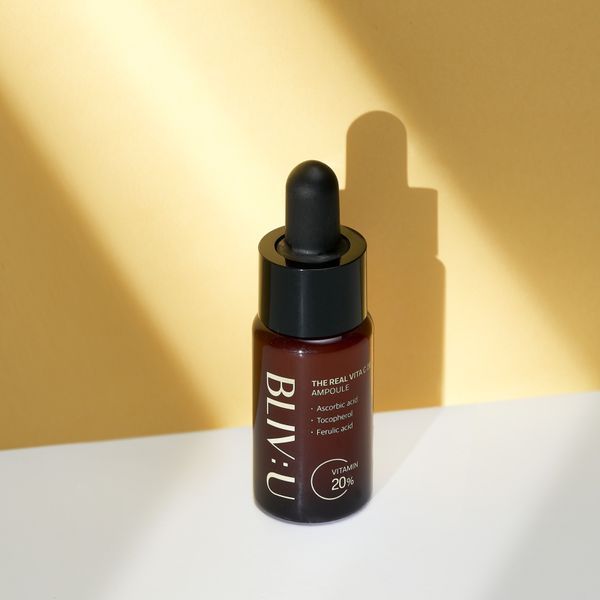Освітлювальна сироватка з чистим вітаміном С BLIV:U The Real Vita C 20 Ampoule cos574 фото